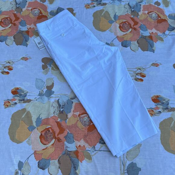 Monterey Club Women’s White Capri: Size 8: NW - Picture 4 of 4